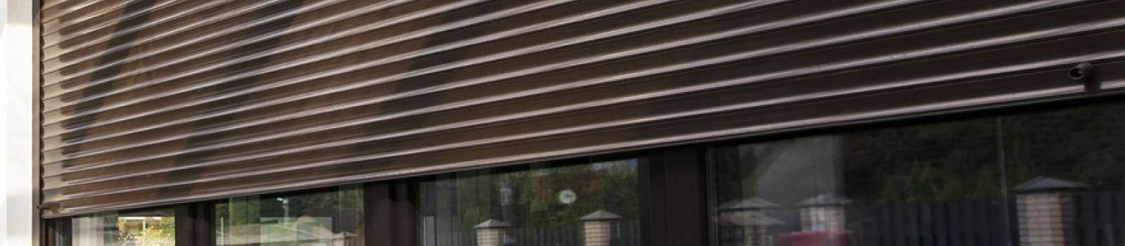 Рольставни на балкон Рольставни на балкон